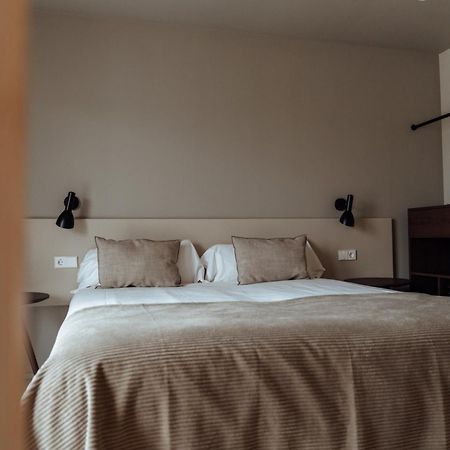 Apartaments La Carpa 班约莱斯 外观 照片